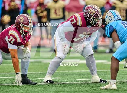 Thumbnail 3 in Summer Creek vs. Kingwood (UIL 6A D2 Football Quarterfinal) photogallery.