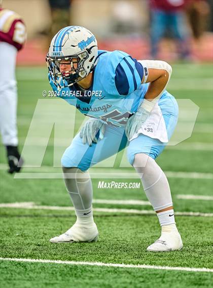 Thumbnail 2 in Summer Creek vs. Kingwood (UIL 6A D2 Football Quarterfinal) photogallery.