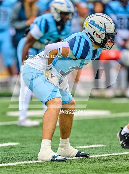 Thumbnail 3 in Summer Creek vs. Kingwood (UIL 6A D2 Football Quarterfinal) photogallery.