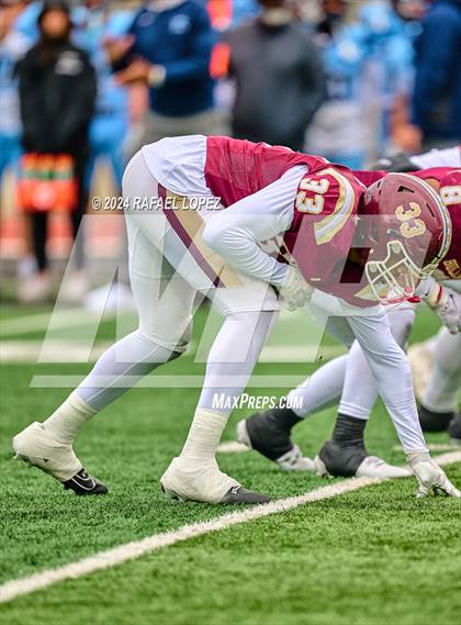 Thumbnail 3 in Summer Creek vs. Kingwood (UIL 6A D2 Football Quarterfinal) photogallery.