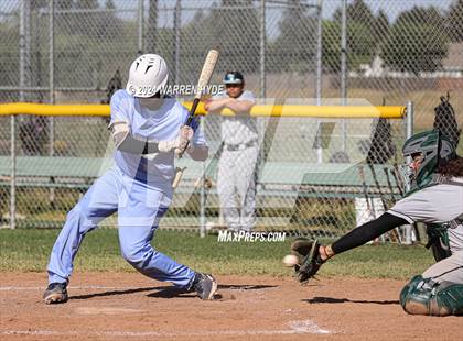 Thumbnail 2 in Burbank @ Monterey Trail photogallery.