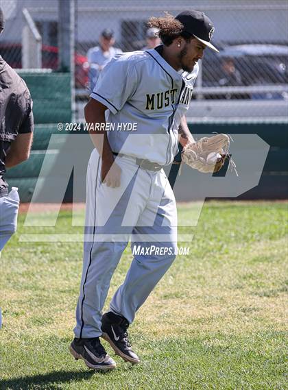 Thumbnail 3 in Burbank @ Monterey Trail photogallery.