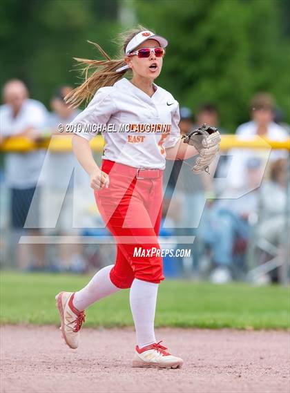 Thumbnail 1 in Williamsville East vs. Ballston Spa (NYSPHSAA Class A Final) photogallery.