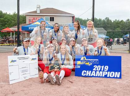 Thumbnail 1 in Williamsville East vs. Ballston Spa (NYSPHSAA Class A Final) photogallery.