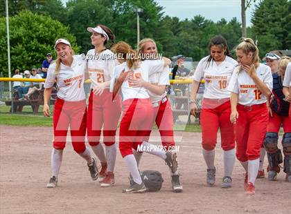 Thumbnail 2 in Williamsville East vs. Ballston Spa (NYSPHSAA Class A Final) photogallery.