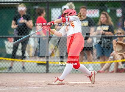 Thumbnail 3 in Williamsville East vs. Ballston Spa (NYSPHSAA Class A Final) photogallery.