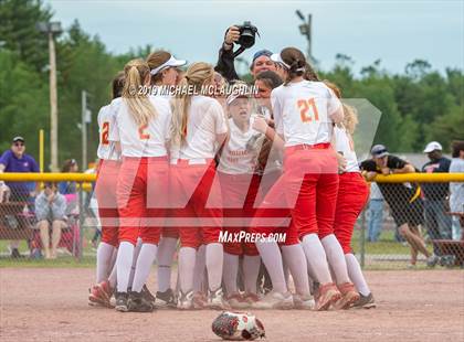 Thumbnail 3 in Williamsville East vs. Ballston Spa (NYSPHSAA Class A Final) photogallery.