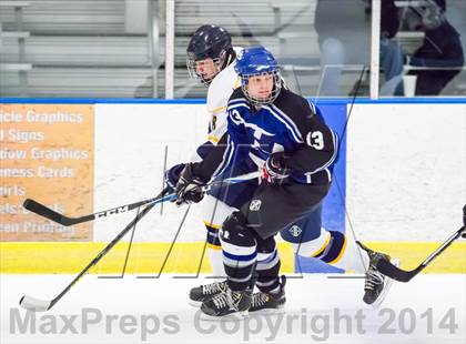 Thumbnail 2 in Hall/Southington @ Wethersfield photogallery.