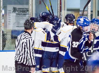 Thumbnail 1 in Hall/Southington @ Wethersfield photogallery.