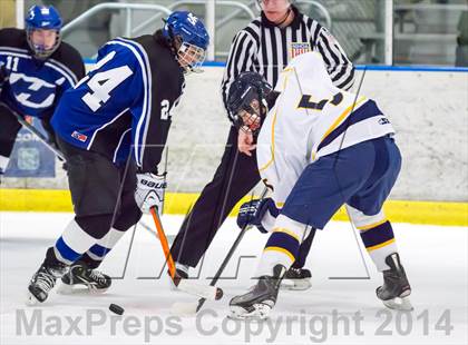Thumbnail 1 in Hall/Southington @ Wethersfield photogallery.
