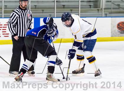 Thumbnail 1 in Hall/Southington @ Wethersfield photogallery.