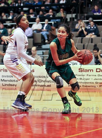 Thumbnail 1 in Ridgeview vs. Garces (CIF CS D2 Final) photogallery.