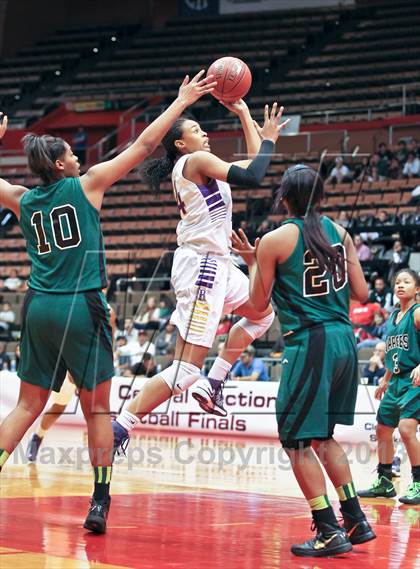 Thumbnail 1 in Ridgeview vs. Garces (CIF CS D2 Final) photogallery.