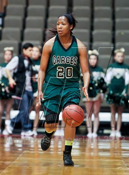 Thumbnail 2 in Ridgeview vs. Garces (CIF CS D2 Final) photogallery.