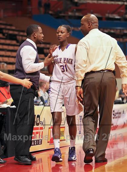 Thumbnail 3 in Ridgeview vs. Garces (CIF CS D2 Final) photogallery.