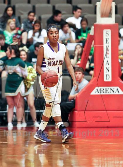 Thumbnail 2 in Ridgeview vs. Garces (CIF CS D2 Final) photogallery.