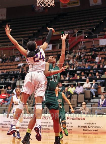 Thumbnail 2 in Ridgeview vs. Garces (CIF CS D2 Final) photogallery.