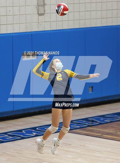 Thumbnail 2 in Woodstock Academy @ Lyman Memorial photogallery.