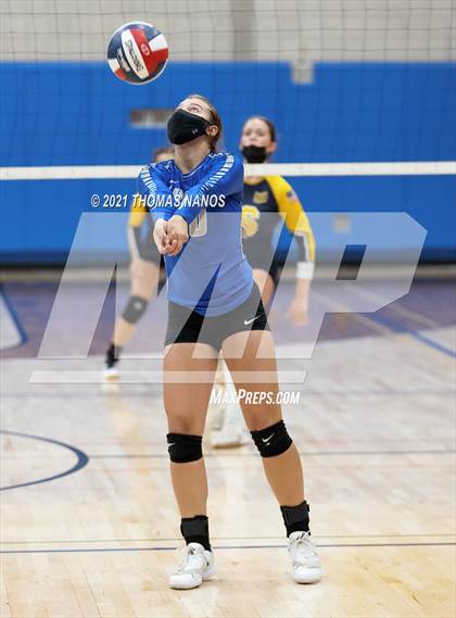 Thumbnail 3 in Woodstock Academy @ Lyman Memorial photogallery.