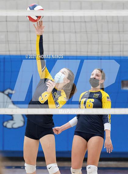 Thumbnail 2 in Woodstock Academy @ Lyman Memorial photogallery.
