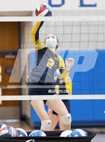 Thumbnail 2 in Woodstock Academy @ Lyman Memorial photogallery.