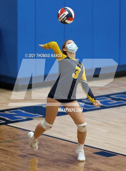 Thumbnail 2 in Woodstock Academy @ Lyman Memorial photogallery.