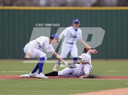 Thumbnail 1 in West vs Decatur (Lloyd Burton Memorial) photogallery.