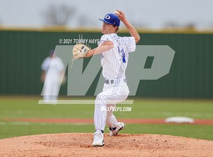 Thumbnail 2 in West vs Decatur (Lloyd Burton Memorial) photogallery.