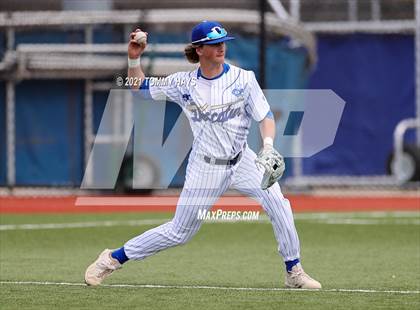 Thumbnail 1 in West vs Decatur (Lloyd Burton Memorial) photogallery.
