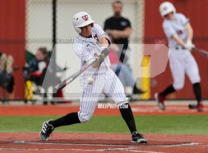 Thumbnail 2 in West vs Decatur (Lloyd Burton Memorial) photogallery.
