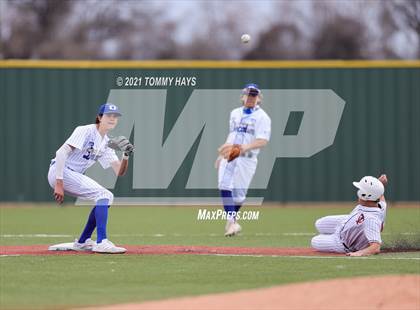 Thumbnail 3 in West vs Decatur (Lloyd Burton Memorial) photogallery.