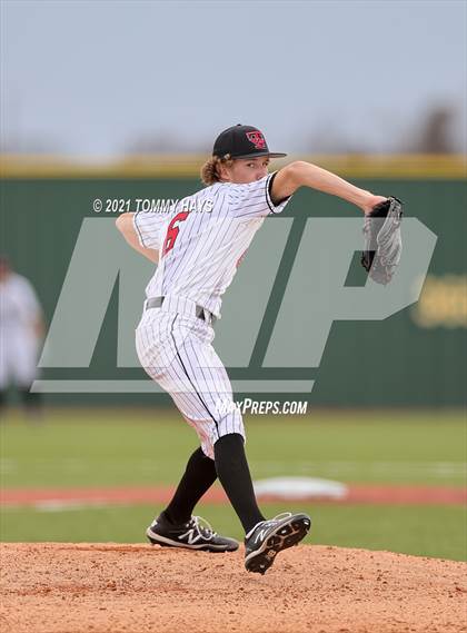 Thumbnail 2 in West vs Decatur (Lloyd Burton Memorial) photogallery.