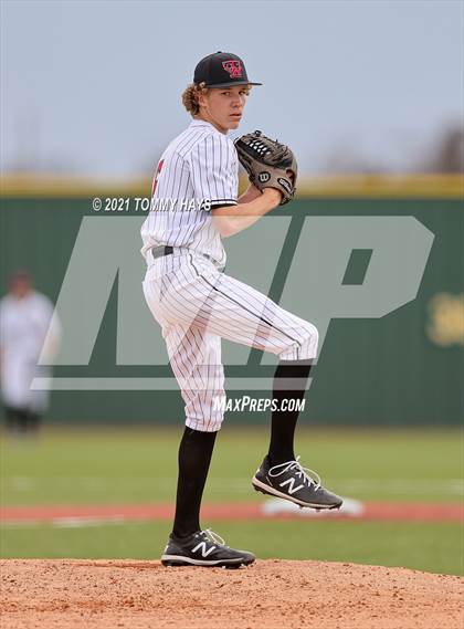 Thumbnail 1 in West vs Decatur (Lloyd Burton Memorial) photogallery.