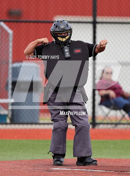 Thumbnail 3 in West vs Decatur (Lloyd Burton Memorial) photogallery.