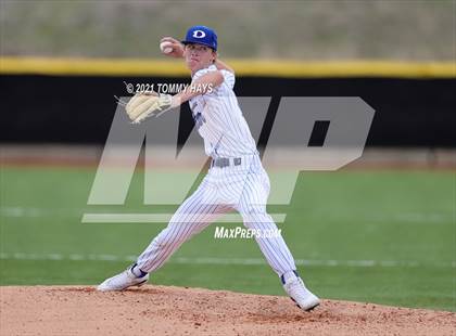 Thumbnail 2 in West vs Decatur (Lloyd Burton Memorial) photogallery.