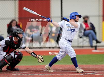 Thumbnail 1 in West vs Decatur (Lloyd Burton Memorial) photogallery.