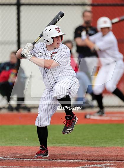 Thumbnail 1 in West vs Decatur (Lloyd Burton Memorial) photogallery.