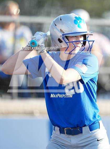 Thumbnail 2 in Van Alstyne vs Venus (UIL 4A Regional Quarterfinal Playoff) photogallery.