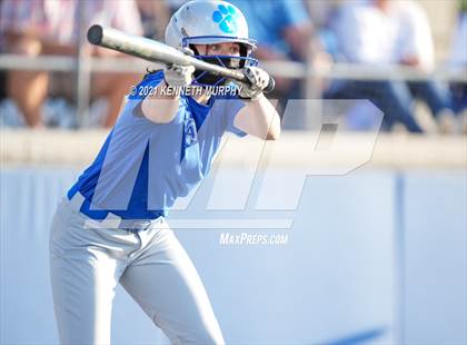 Thumbnail 3 in Van Alstyne vs Venus (UIL 4A Regional Quarterfinal Playoff) photogallery.