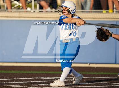 Thumbnail 2 in Van Alstyne vs Venus (UIL 4A Regional Quarterfinal Playoff) photogallery.