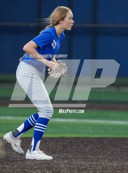Thumbnail 3 in Van Alstyne vs Venus (UIL 4A Regional Quarterfinal Playoff) photogallery.