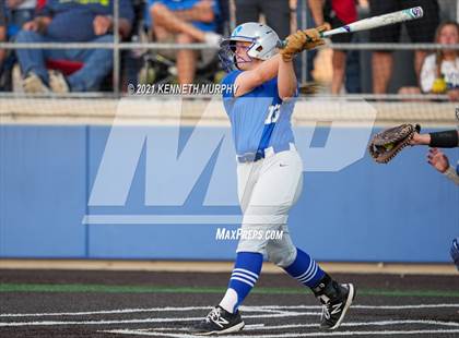 Thumbnail 2 in Van Alstyne vs Venus (UIL 4A Regional Quarterfinal Playoff) photogallery.