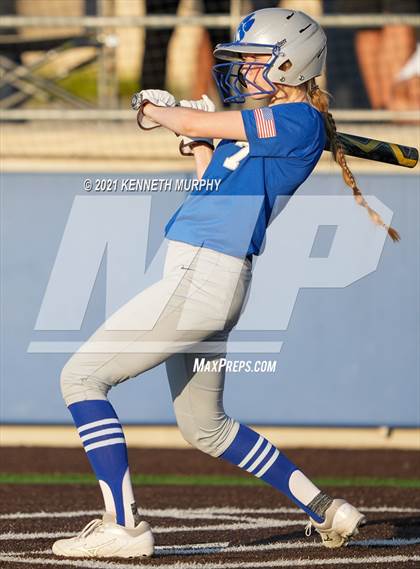 Thumbnail 2 in Van Alstyne vs Venus (UIL 4A Regional Quarterfinal Playoff) photogallery.