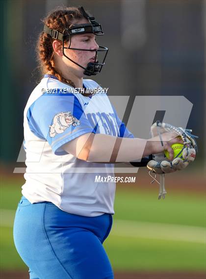 Thumbnail 2 in Van Alstyne vs Venus (UIL 4A Regional Quarterfinal Playoff) photogallery.
