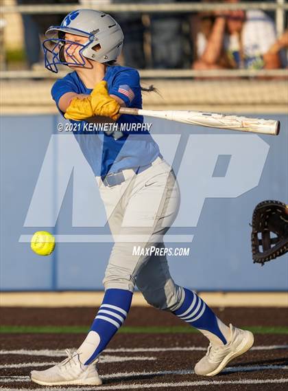 Thumbnail 2 in Van Alstyne vs Venus (UIL 4A Regional Quarterfinal Playoff) photogallery.