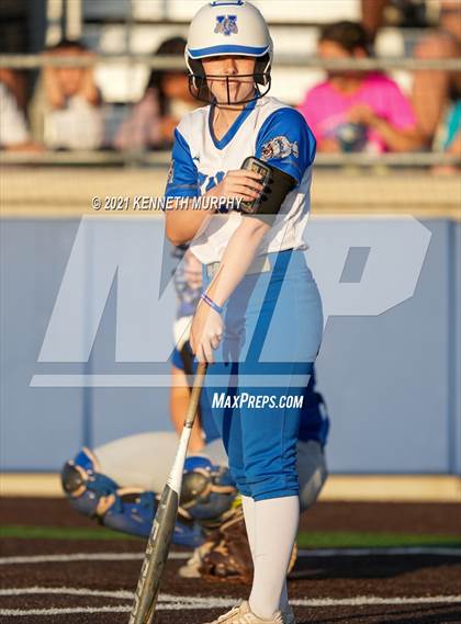 Thumbnail 3 in Van Alstyne vs Venus (UIL 4A Regional Quarterfinal Playoff) photogallery.