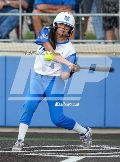 Thumbnail 3 in Van Alstyne vs Venus (UIL 4A Regional Quarterfinal Playoff) photogallery.