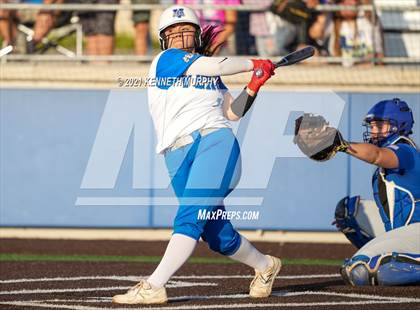 Thumbnail 1 in Van Alstyne vs Venus (UIL 4A Regional Quarterfinal Playoff) photogallery.