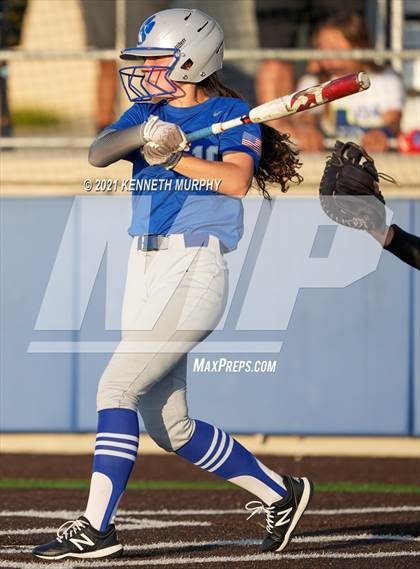 Thumbnail 3 in Van Alstyne vs Venus (UIL 4A Regional Quarterfinal Playoff) photogallery.