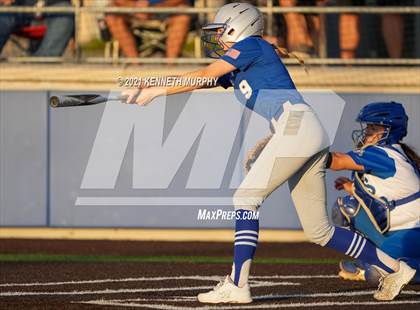 Thumbnail 2 in Van Alstyne vs Venus (UIL 4A Regional Quarterfinal Playoff) photogallery.
